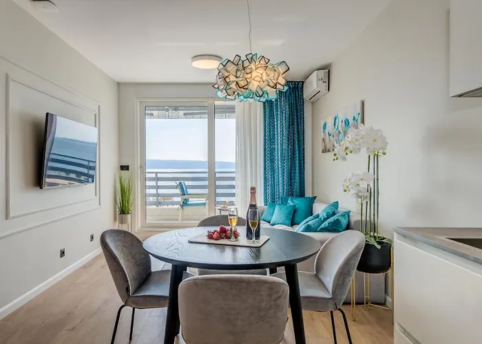 Apartment Beachfront Split