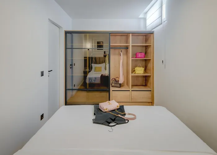 Beachfront Apartment *