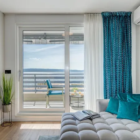 Beachfront Apartament