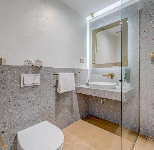 Apartment Beachfront Split