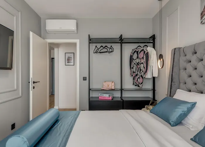 Beachfront Apartment Split