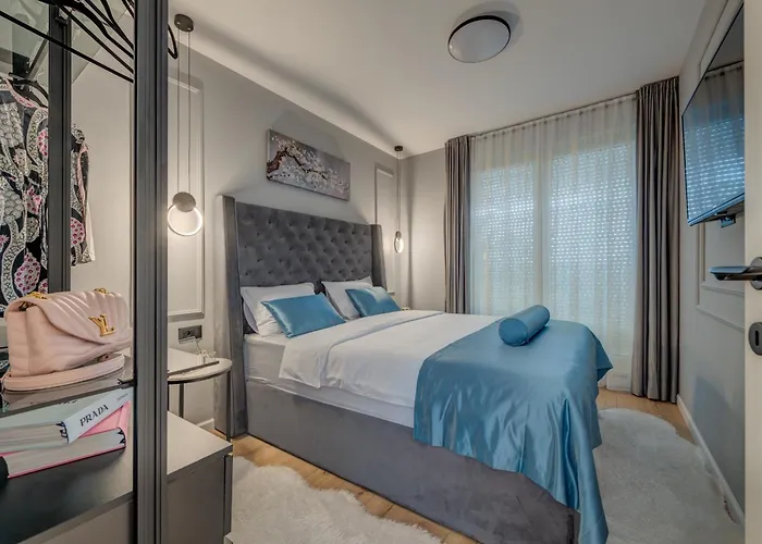 Beachfront Apartment Split